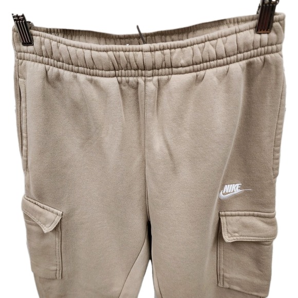 Nike Cargo Sweats Pants Sweatpants Jogger Sportswear Club CD3129-257 Mens Small - Picture 2 of 9